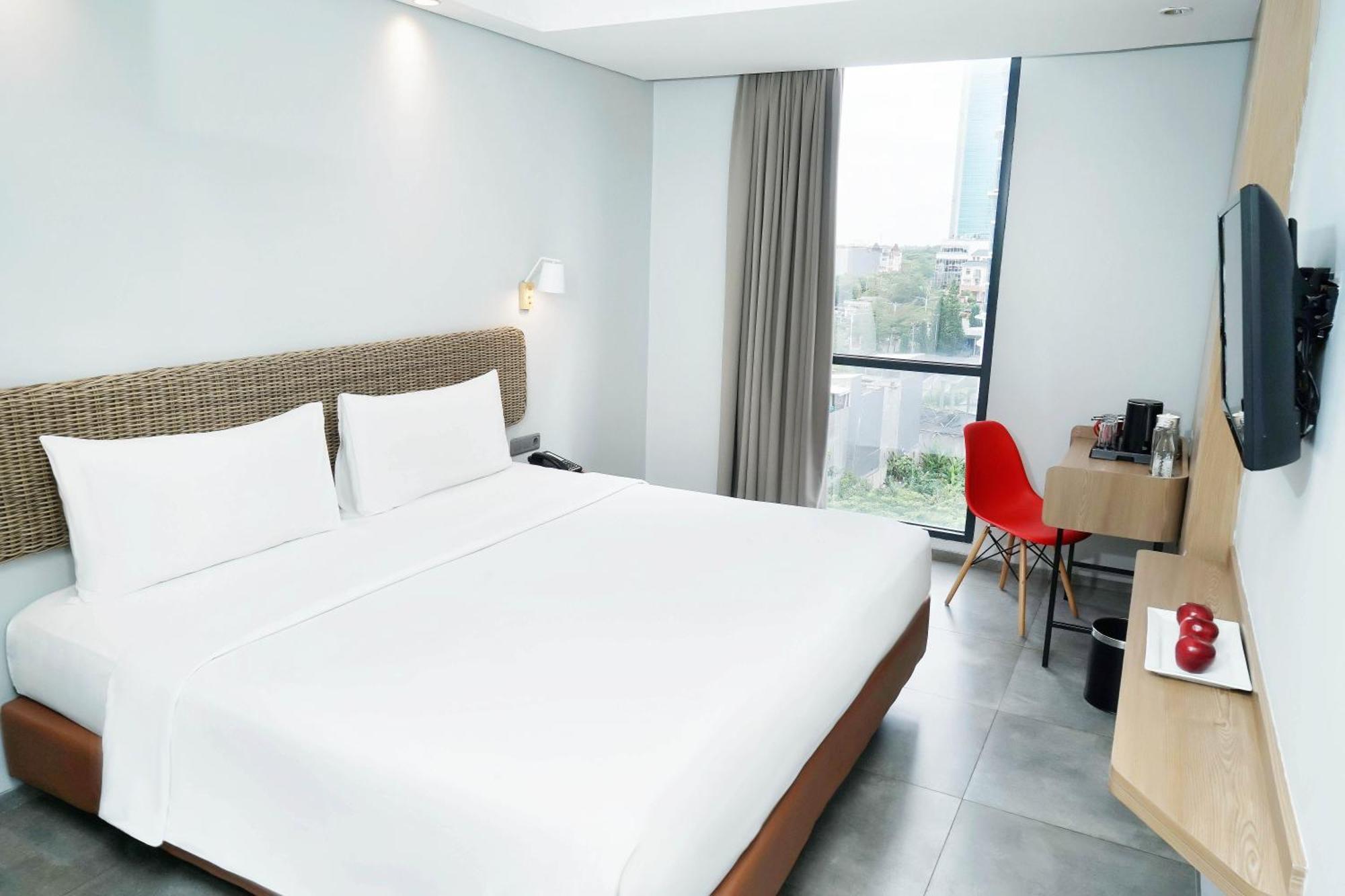 Neo Hotel Puri Indah Jacarta Exterior foto