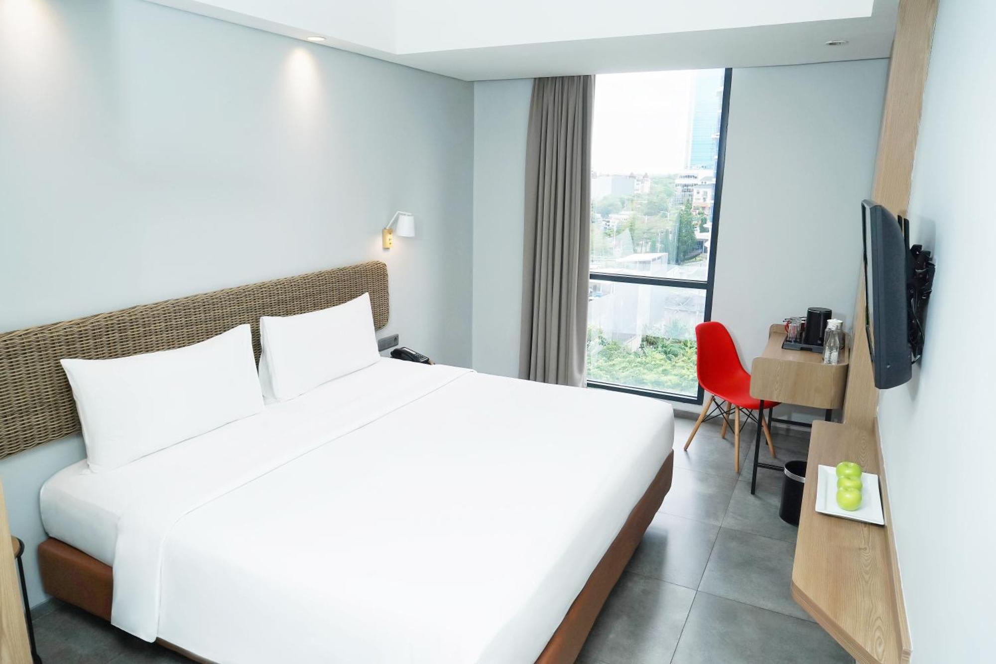 Neo Hotel Puri Indah Jacarta Exterior foto